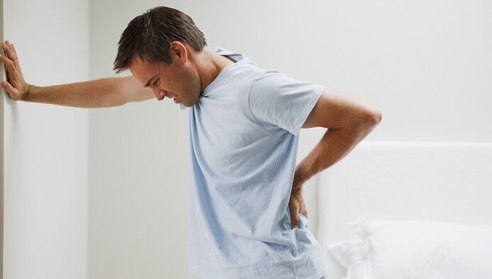 As principais manifestacións da terceira etapa da osteocondrose lumbar