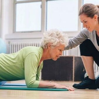 Terapia de exercicios para aliviar a tensión muscular na columna cervical